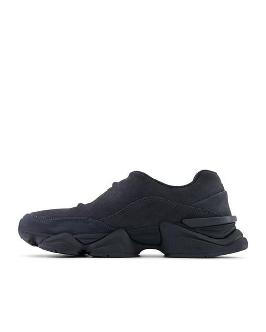 New Balance Blue 8040 Round-Toe Sneakers for men