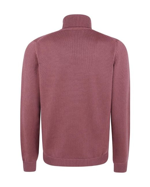 Nuur Red Turtleneck Sweater for men