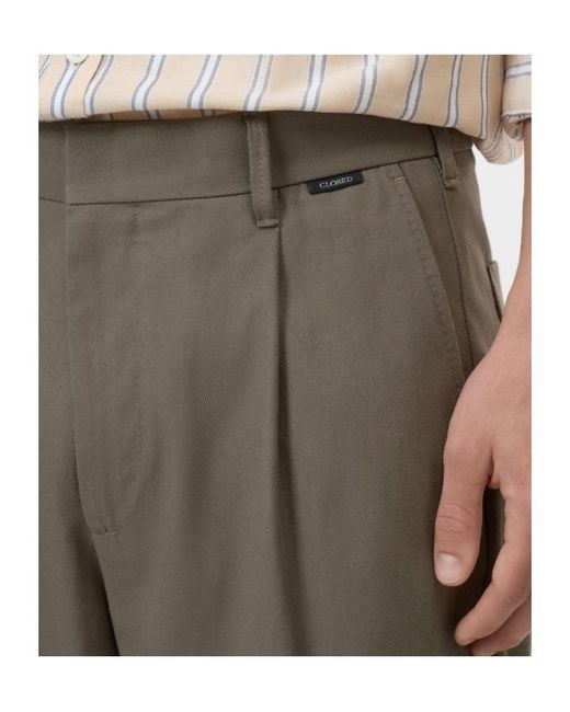 Closed Gray Pleated Straight-Leg Pants for men