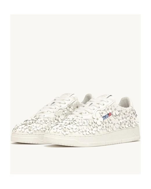 Autry White Medalist Floral-Embellished Lace-Up Sneakers