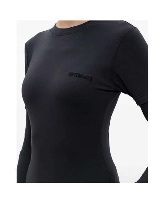 Vetements Black Long-Sleeved T-Shirt