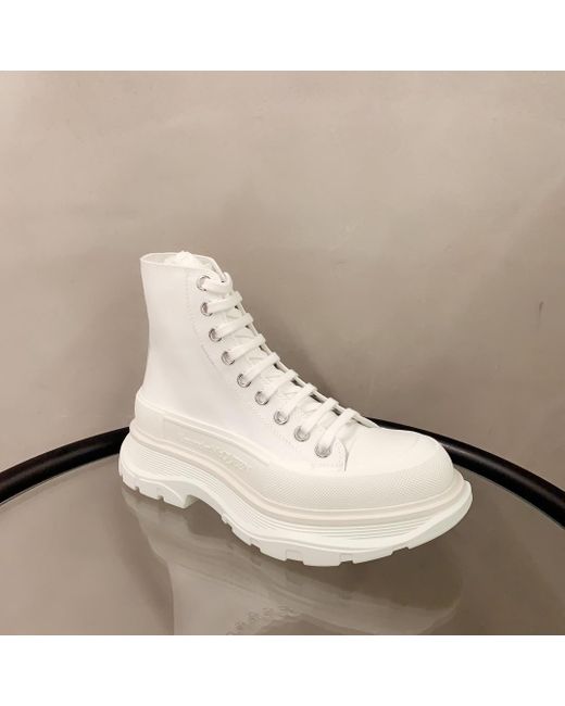 McQueen Natural Tread Slick Boots for men
