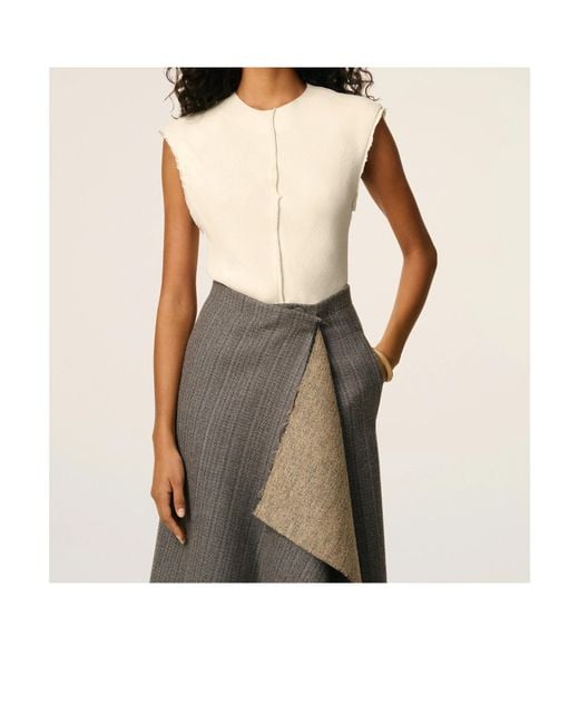 AMI Natural Round Neck Top