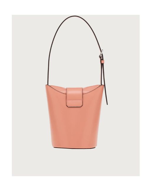 Ferragamo White Ferragamo Trifolio Logo Engraved Shoulder Bag