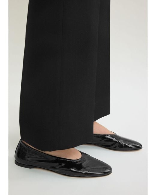 Totême  Black Totême Almond-Toe Ballerina Shoes