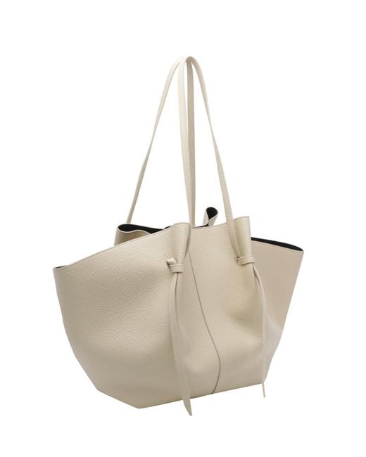 Yuzefi White Double-Handled Handbag