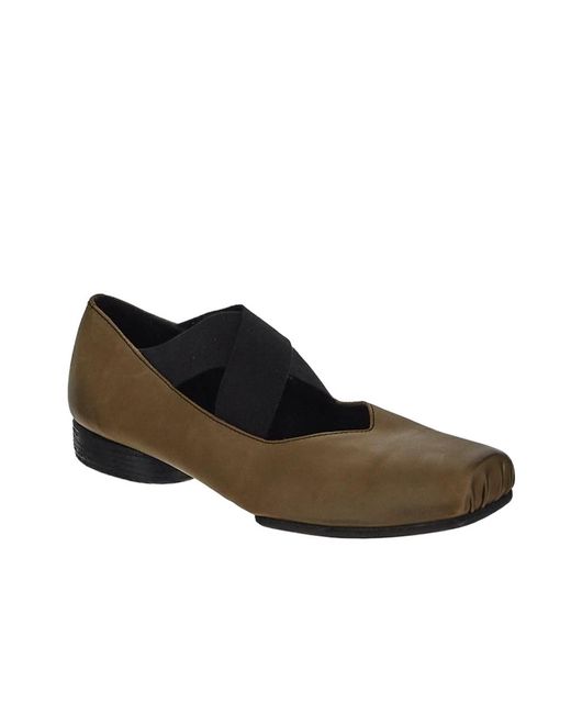 Uma Wang Brown Flat Shoes