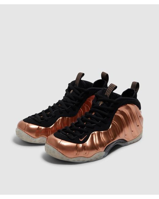 Nike Brown Air Foamposite One Sneaker for men