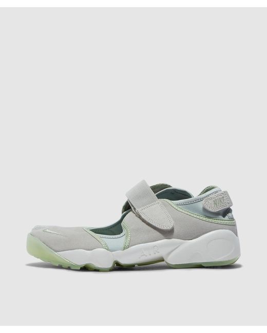 ladies nike air rifts