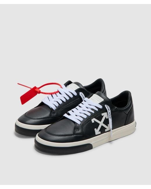 Off-White c/o Virgil Abloh Black Vulcanised Low Sneaker
