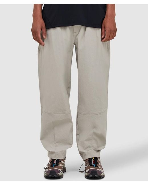 Manors Gray Recycled Greenskeeper Pant (Dune for men