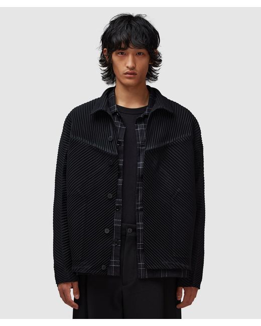 HOMME PLISSÉ ISSEY MIYAKE SEPTEMBER Homme Plissé Issey Miyake September Pleats Jacket in Black for Men