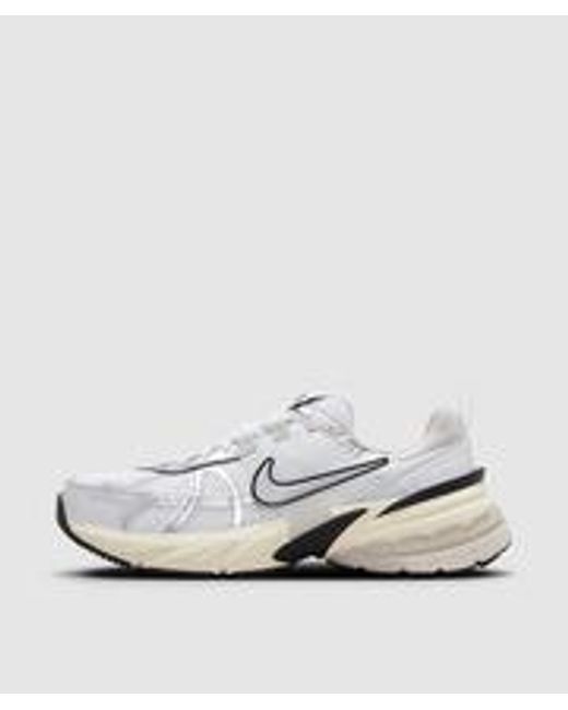 Nike dad hotsell shoes black