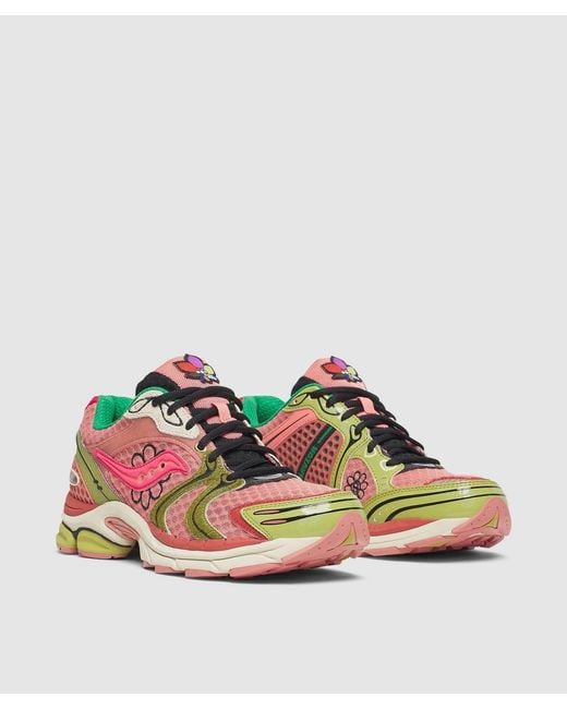 Saucony Pink X Jae Tips Progrid Triumph 4 Sneaker for men