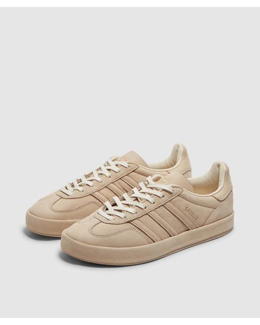 Adidas Natural Gazelle Indoor Lux Sneaker (Magic/Magic/Wonder for men