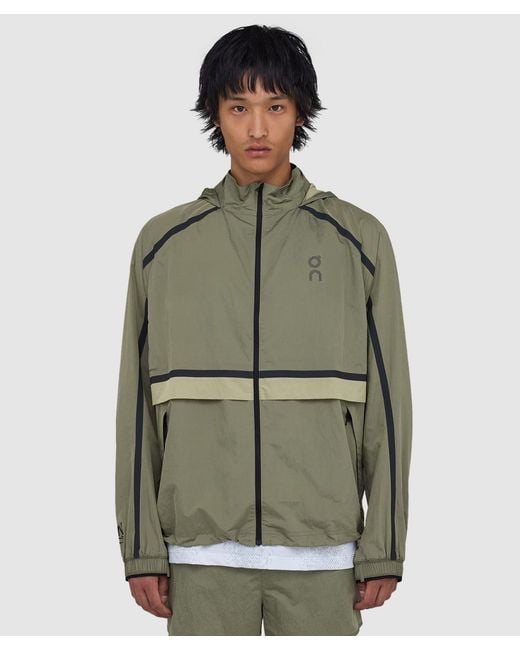 On Shoes Green Performance Volt Jacket (Safari for men