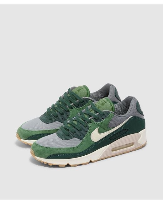 Nike Suede Air Max 90 Pro Green Sneaker for Men | Lyst Canada