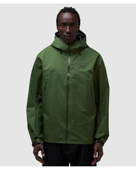Arc'teryx GORE-TEX ePE Mountaineering Beta SL Jacket in Arc'teryx GORE-TEX ePE Mountaineering Beta SL Jacket in