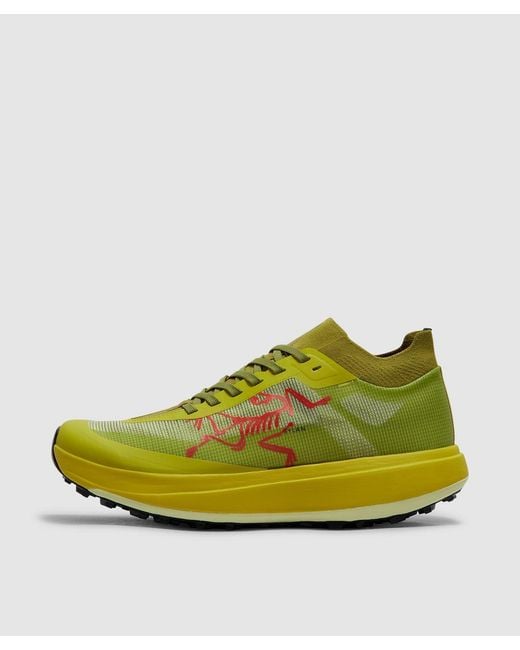 Arc'teryx Yellow Sylan Pro Sneaker (Dark Euphoria/ Dark Euphoria for men