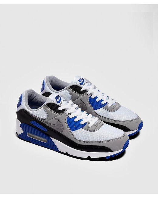 nike low top trainers