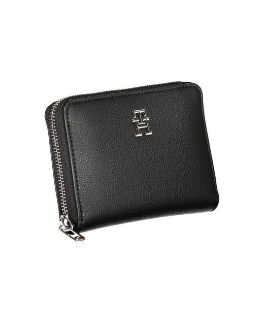 Tommy Hilfiger Black Elegant Zip Wallet With Multiple Compartments for men