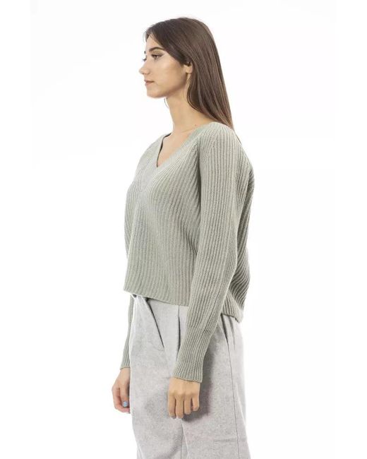 Alpha Studio Gray Chic V-neck Wool-cashmere Sweater In