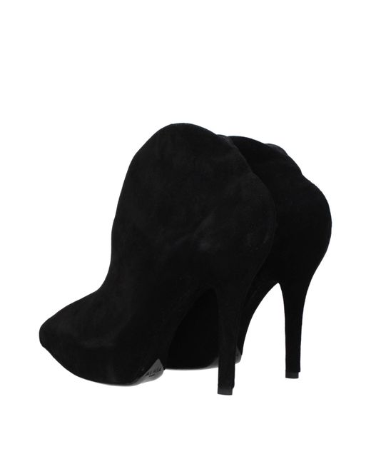 Alaïa Black Suede Boots