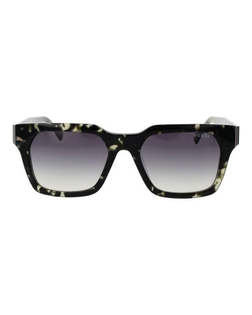 Guess Black Bicolor Plastic Sunglasses for men