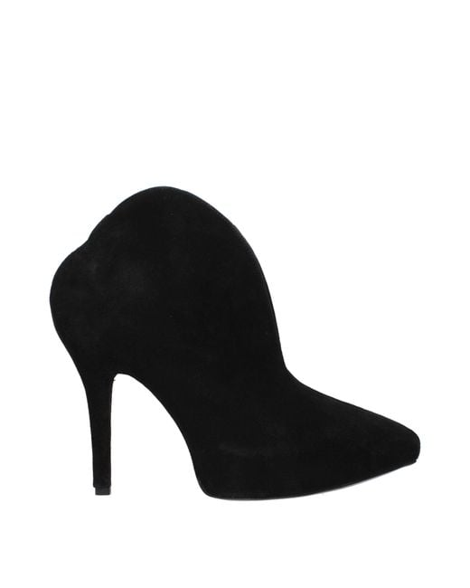Alaïa Black Suede Boots