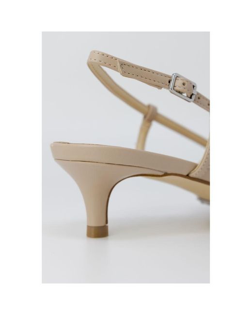 Guess White Beige Polyester High Heel Pumps