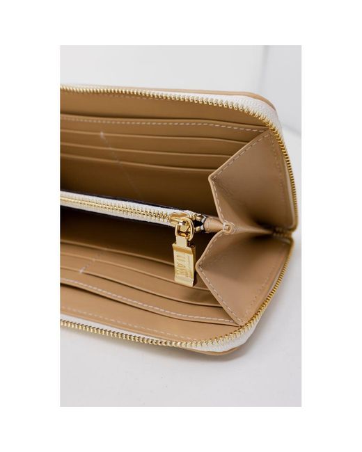 Alviero Martini 1A Classe White Leather Wallet
