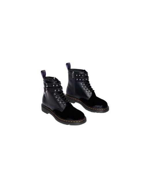 Dr. Martens Black Leather Lace