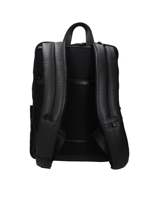 Piquadro Black Leather Backpack for men