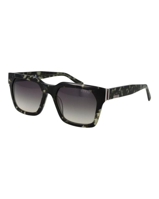 Guess Black Bicolor Plastic Sunglasses for men