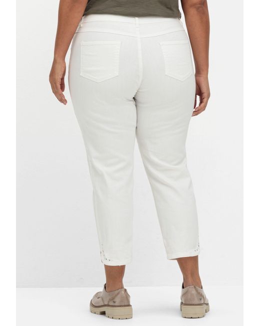 Sheego White Schmale 7/8-Jeans mit Glitzersteinen am Saum