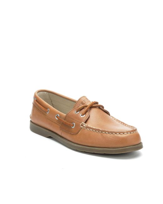 conway boat shoe
