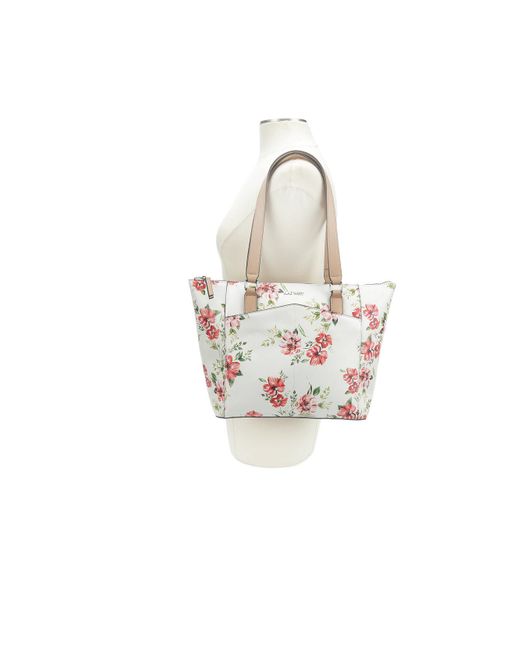 nine west atwell tote
