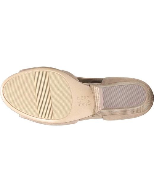 naturalizer greyson bootie