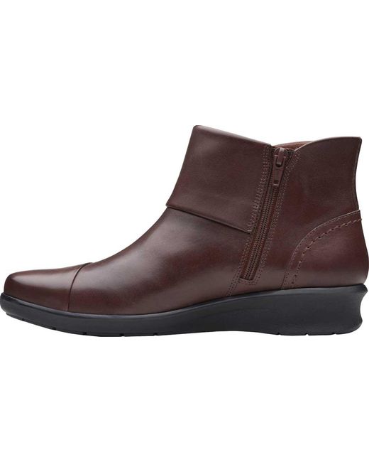 clarks women's hope track fashion boot