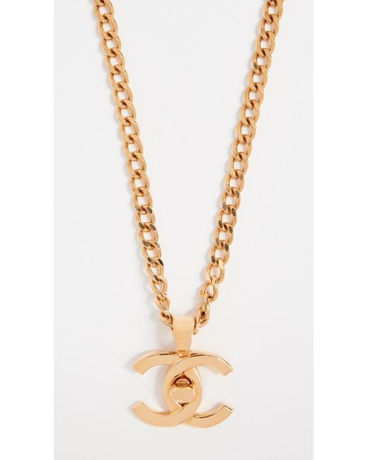 Pre-owned Chanel Turnlock Necklace In Gold | ModeSens