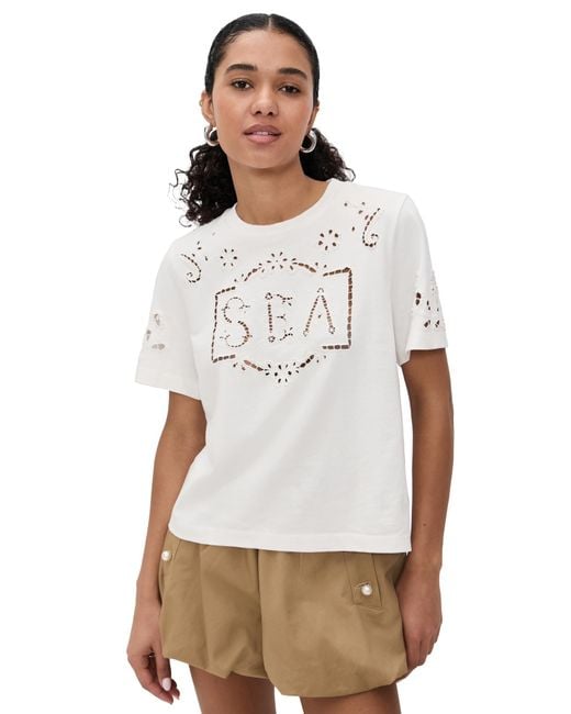 Sea White Marie Embroidery T-Shirt