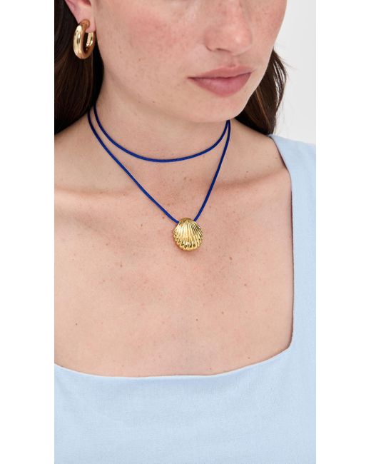 Anni Lu Blue Shell On A String