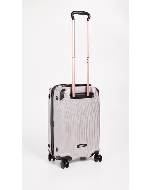 international carry on bag