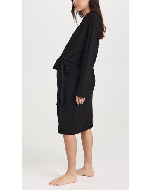 HATCH Black The Robe