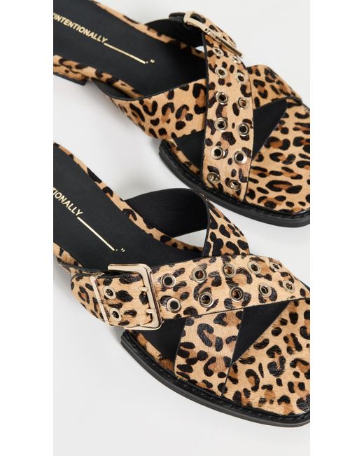 INTENTIONALLY ______ Black Clipz Sandals