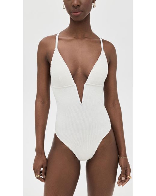 GOOD AMERICAN White Always Fits Deep V Underwire One Piece