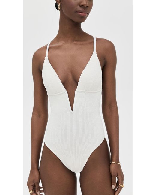 GOOD AMERICAN White Always Fits Deep V Underwire One Piece