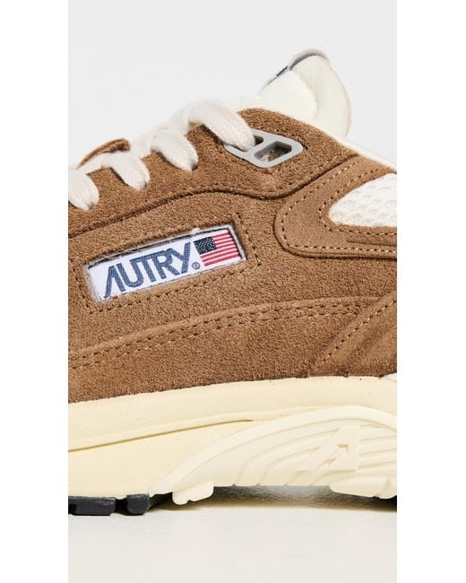 Autry White Hyperway Low Sneakers for men