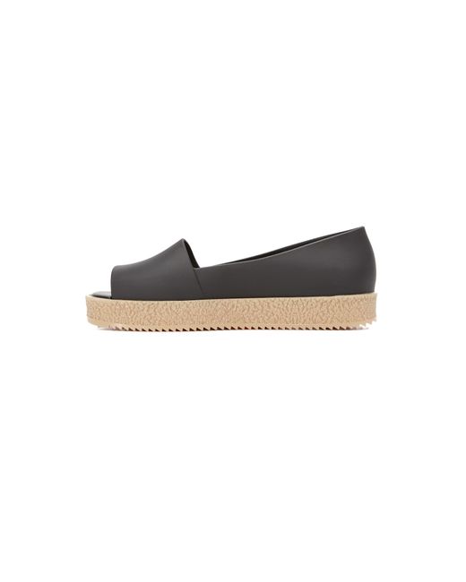 Melissa shop shoes puzzle