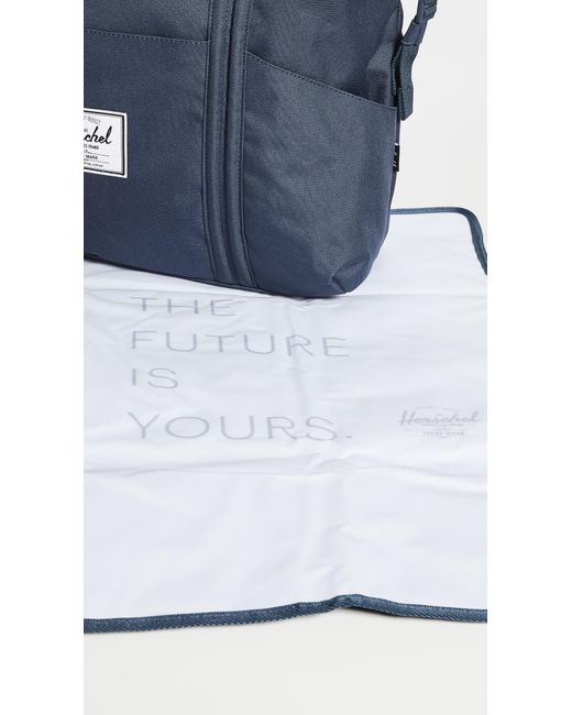 herschel suit bag